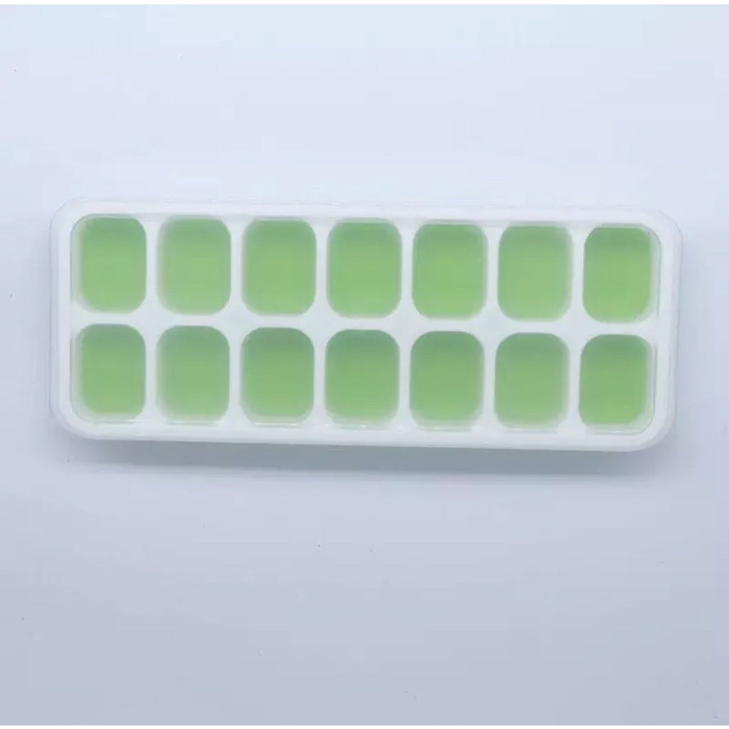 (Ready Stock)Silicone Ice Cube Tray Mold With Clear Cover Popsicle Kitchen Mould Fruit Maker Freezer