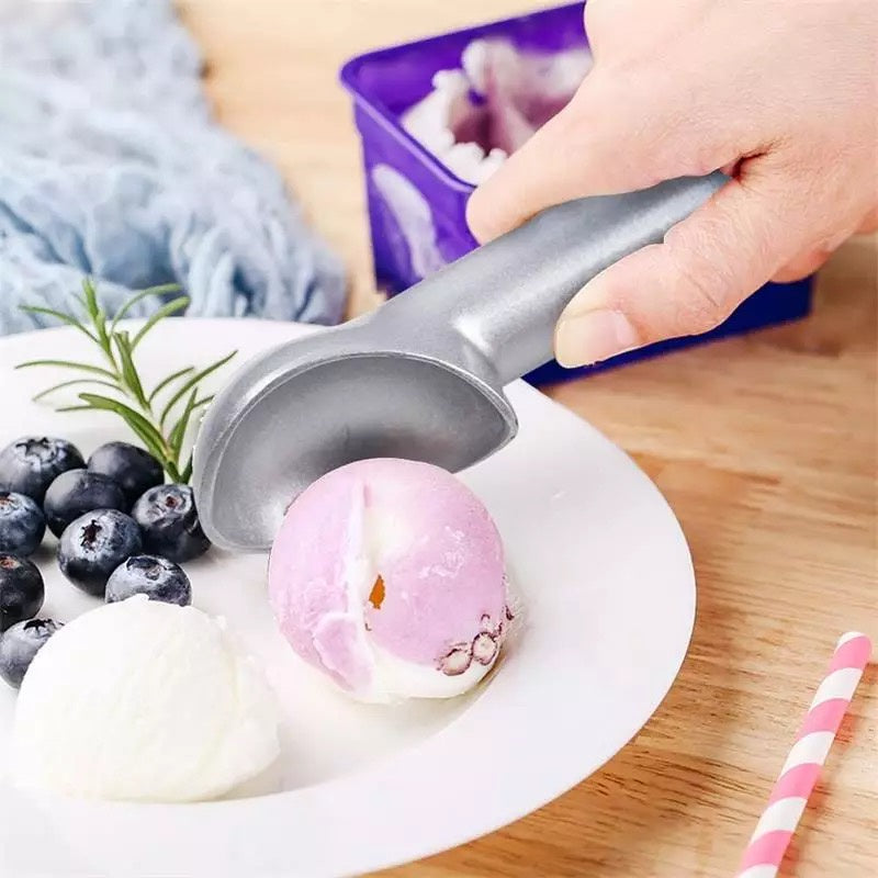 (READY STOCK)Ice Cream Scoop Spoon for Home Kitchen Aluminium Non Stick Anti Freeze 18cm Length