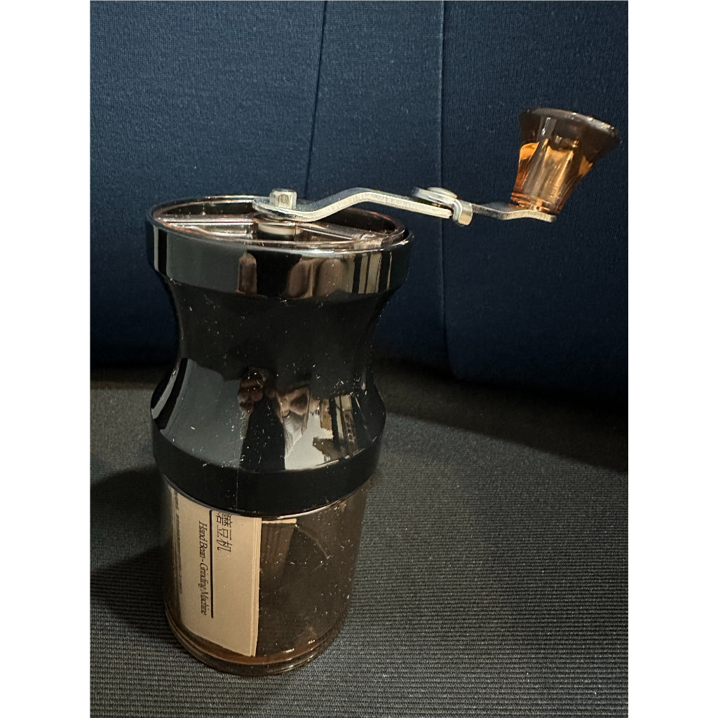 (READY STOCK)Filter Coffee Pour Over Starter Kit Gift Set Box Dripper Server Hand Grinder Gooseneck Set 4pcs