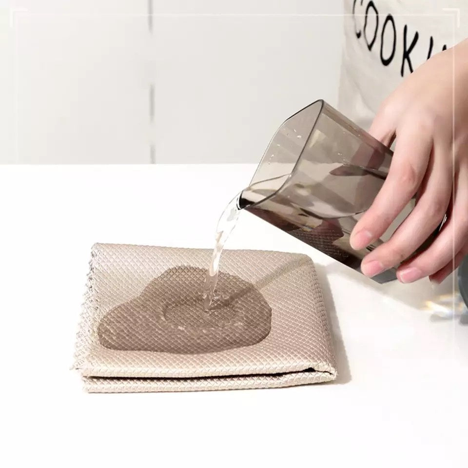 (READY STOCK)Coffee Barista Glass Cleaning Cloth Table Cloth Fish Scale Kitchen Towel Glass Window Reusable Non Marking