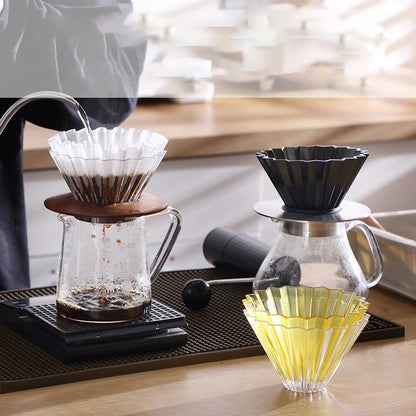 (Ready Stock)Coffee Filter Dripper Origami Japan Inspired Resin with PP Holder Tray 1-2 Cups Pour Over V60