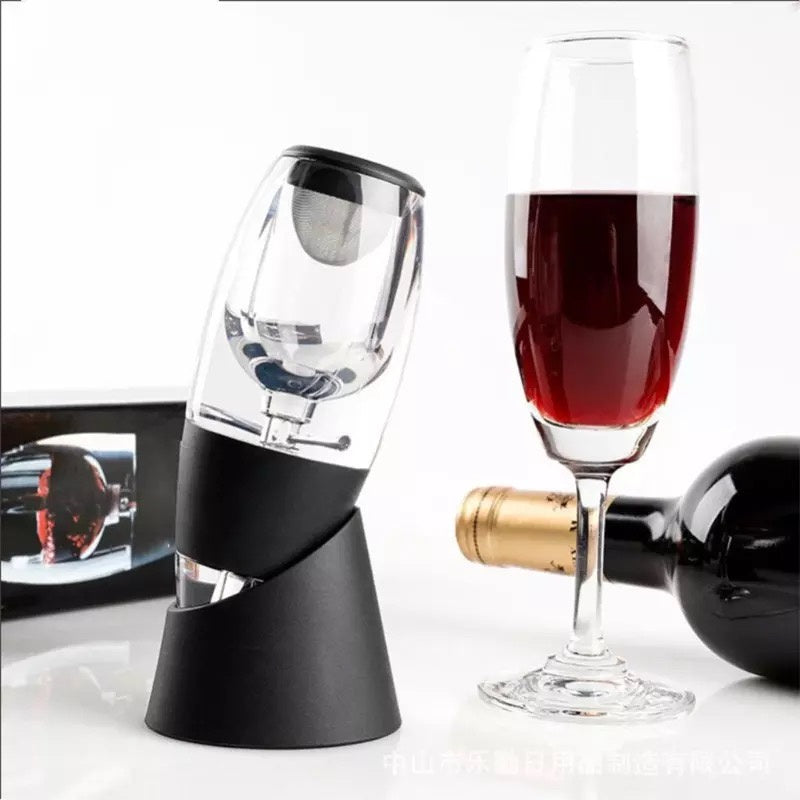 (Ready Stock)Red Wine Decanter Aerator Pourer Air Magic With No Spill Portable Bar Accessories