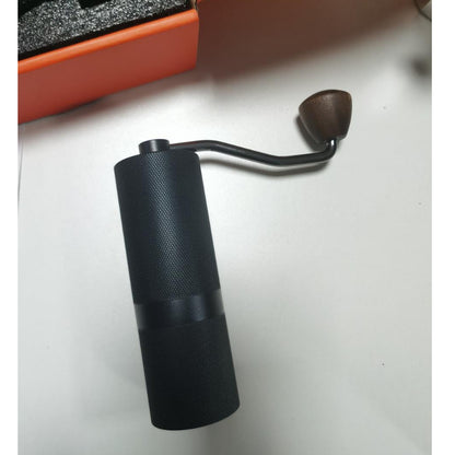 (READY STOCK)Coffee Espresso Hand Grinder Manual Chestnut Design Upgrade High Quality Solid CNC Burr 6 Stars