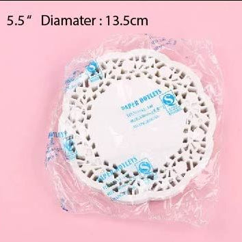 (Ready Stock)Lace Doilies Paper Decorative Round Placement Liners for Cake Desserts Baked Display 50pcs