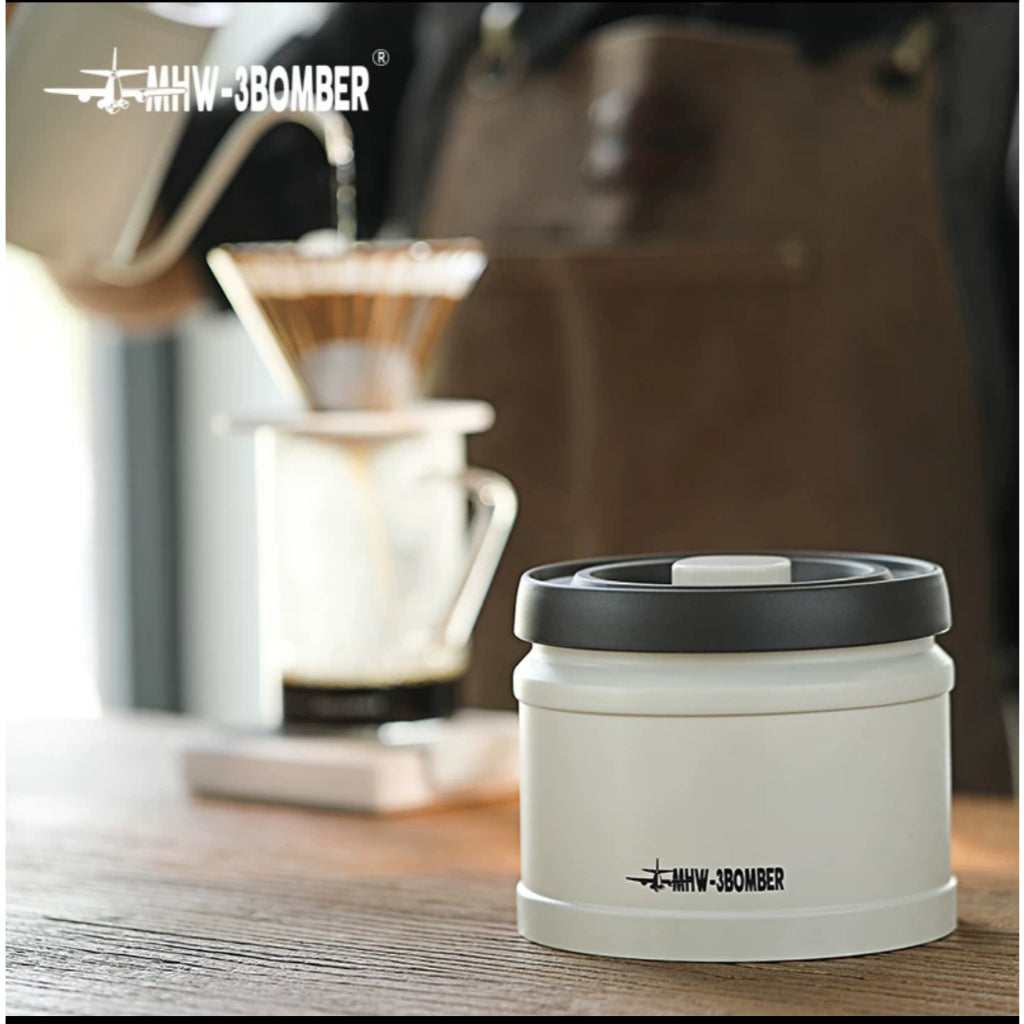 ( Ready Stock) MHW-3BOMBER Coffee & Food Manual Vacuum Storage Canister Airtight Container Portable 750ml