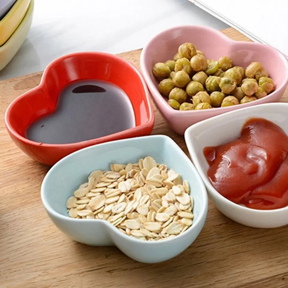 (Ready Stock)Cute Condiment Sauce Dish Mini Side Dish Dipping Bowl Snack Serving LOVE Shape